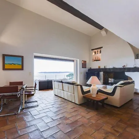 Prázdninový dům Sainte-maxime Sleeps 6 Pool Wifi