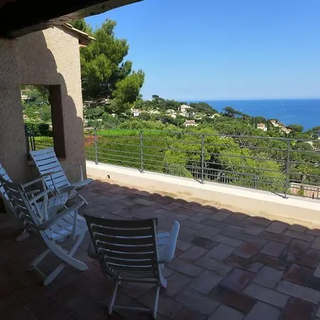 Sainte-maxime Sleeps 6 Pool Wifi Prázdninový dům *