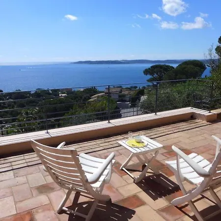 Sainte-maxime Sleeps 6 Pool Wifi Prázdninový dům